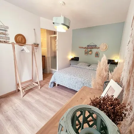 La Tiny Proche Et Foret בית הארחה