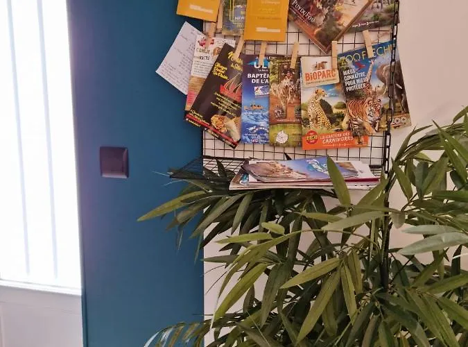 La Tiny Proche Et Foret