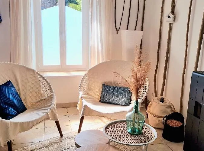 La Tiny Proche Et Foret בית הארחה